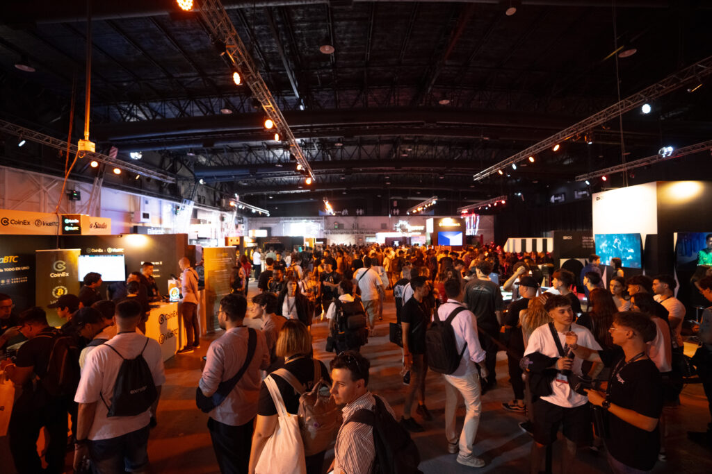 La imagen tiene un atributo ALT vacío; su nombre de archivo es LABITCONF-2024-4-1024x683.jpg